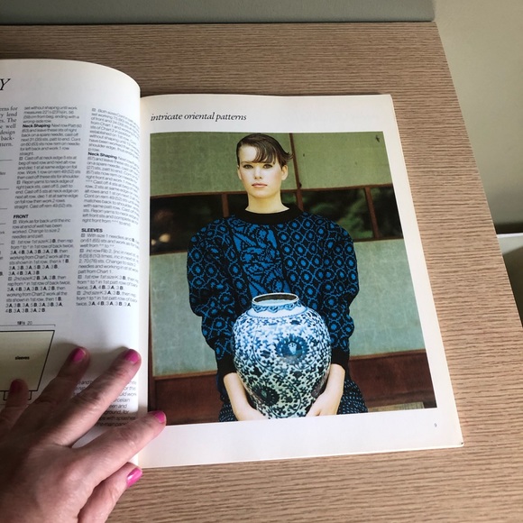 Vintage 80s knitting book - Picture 5 of 10